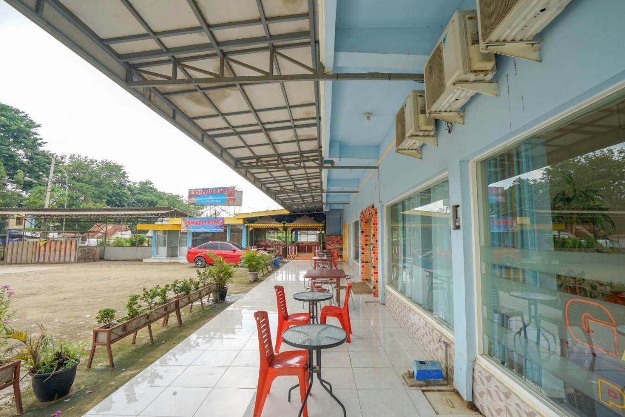 Hotel Oyo 427 Galaxy Palembang