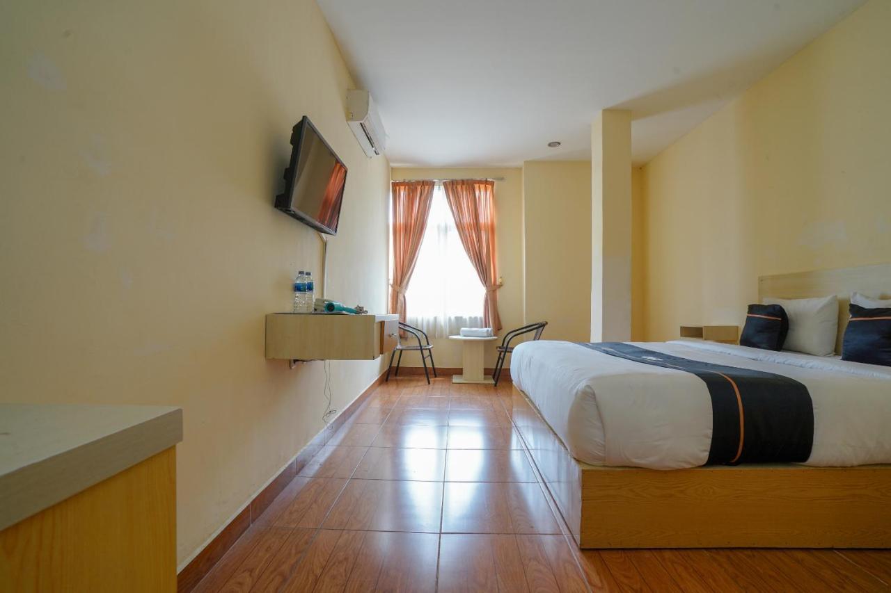 Hotel Oyo 427 Galaxy
