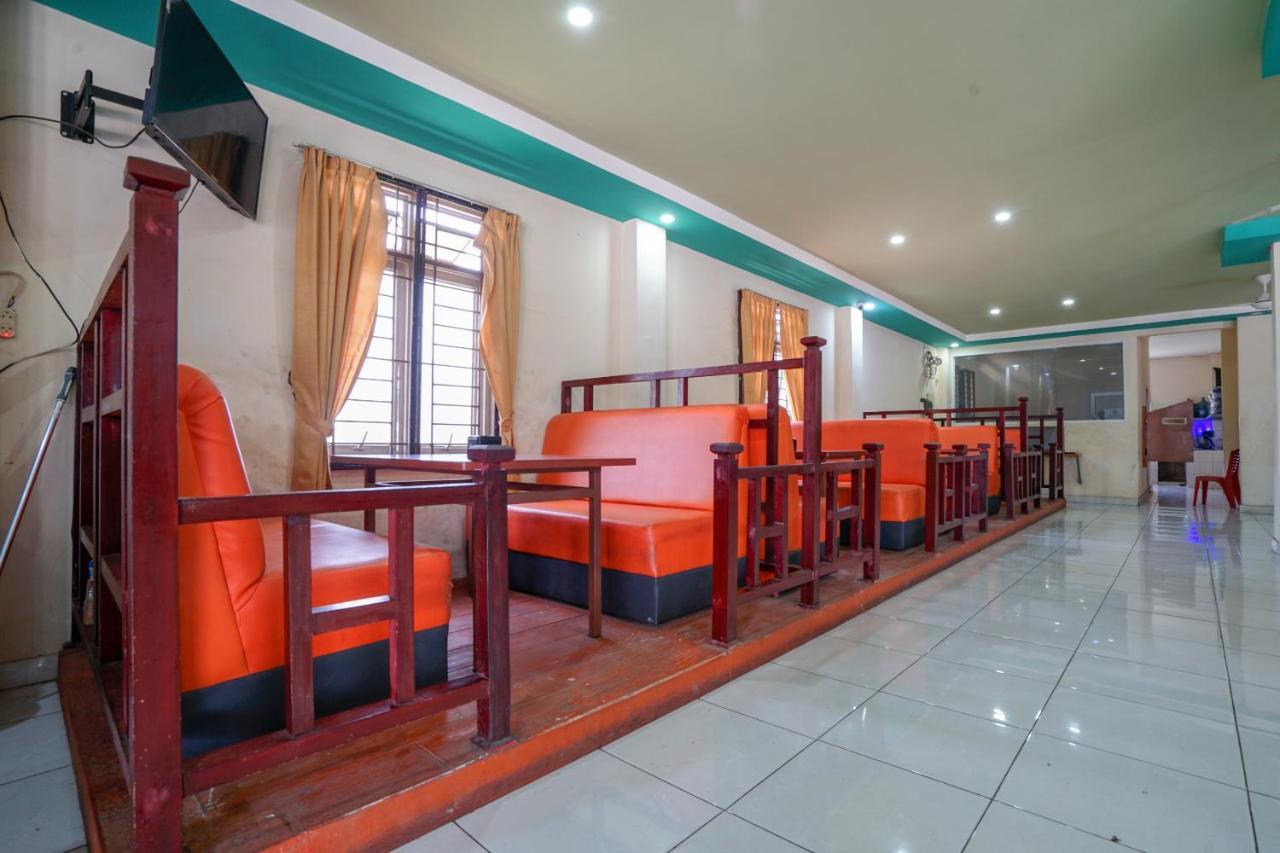 Oyo 427 Galaxy Hotel