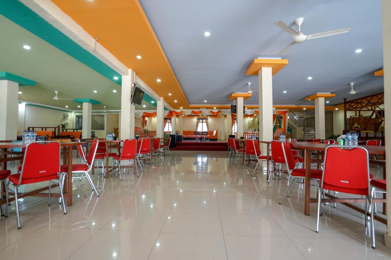 Oyo 427 Galaxy Hotel Palembang