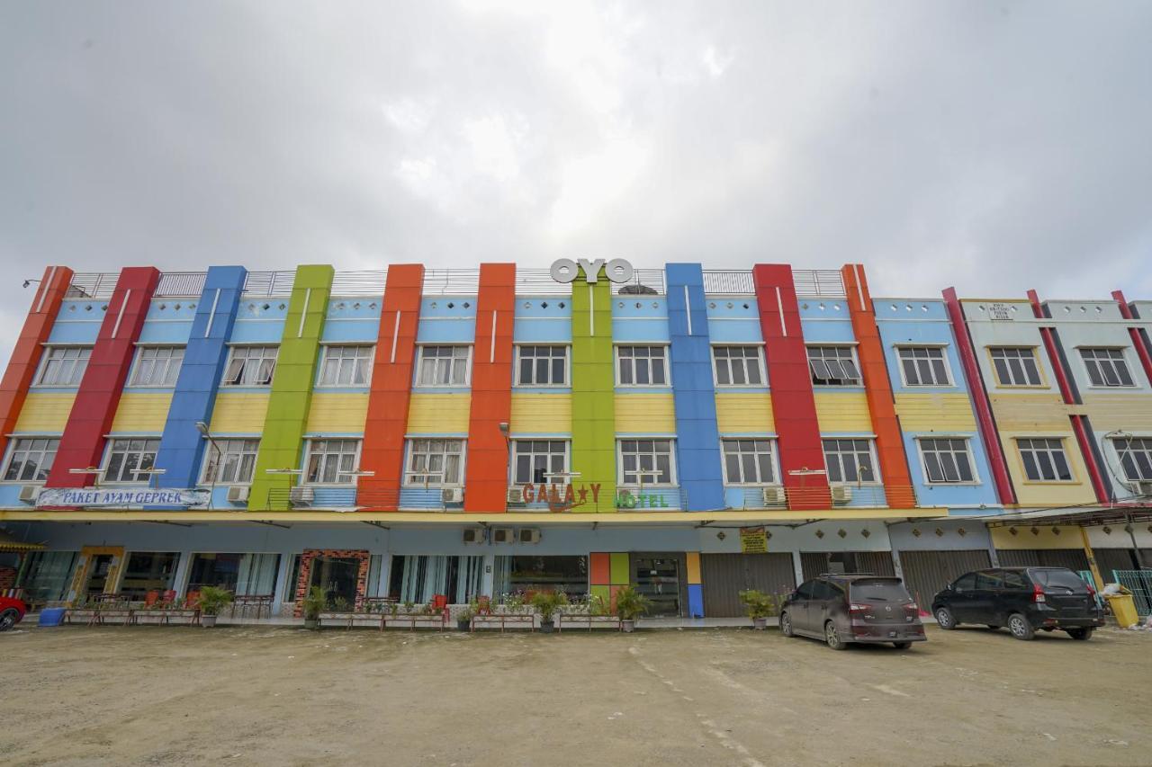 Oyo 427 Galaxy Hotel 2*